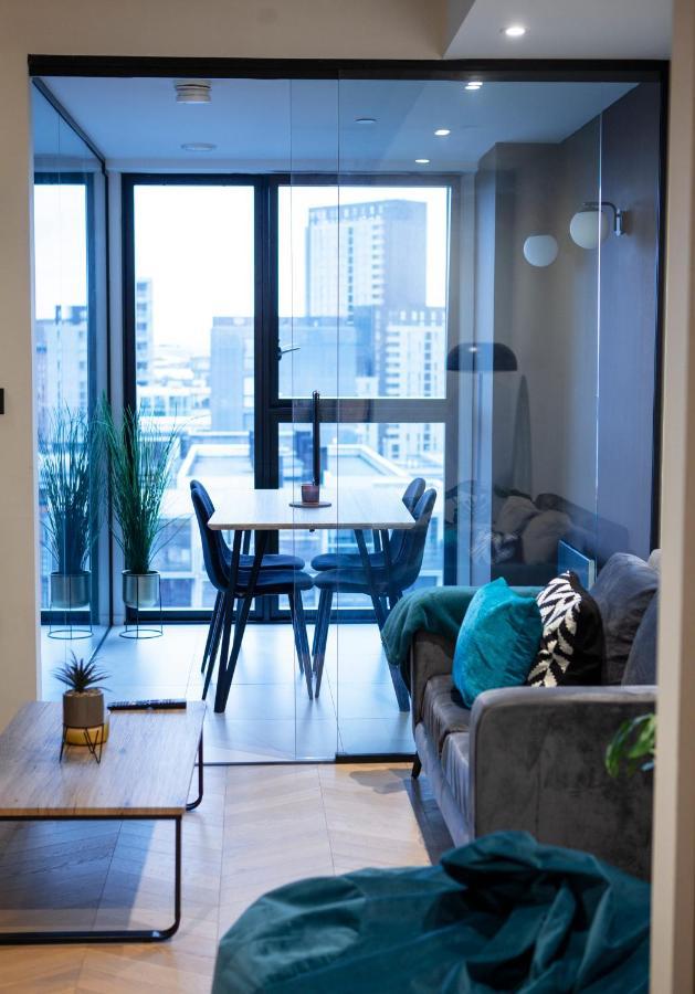 Castlefield Luxury Apartment Roof Garden Манчестър Екстериор снимка