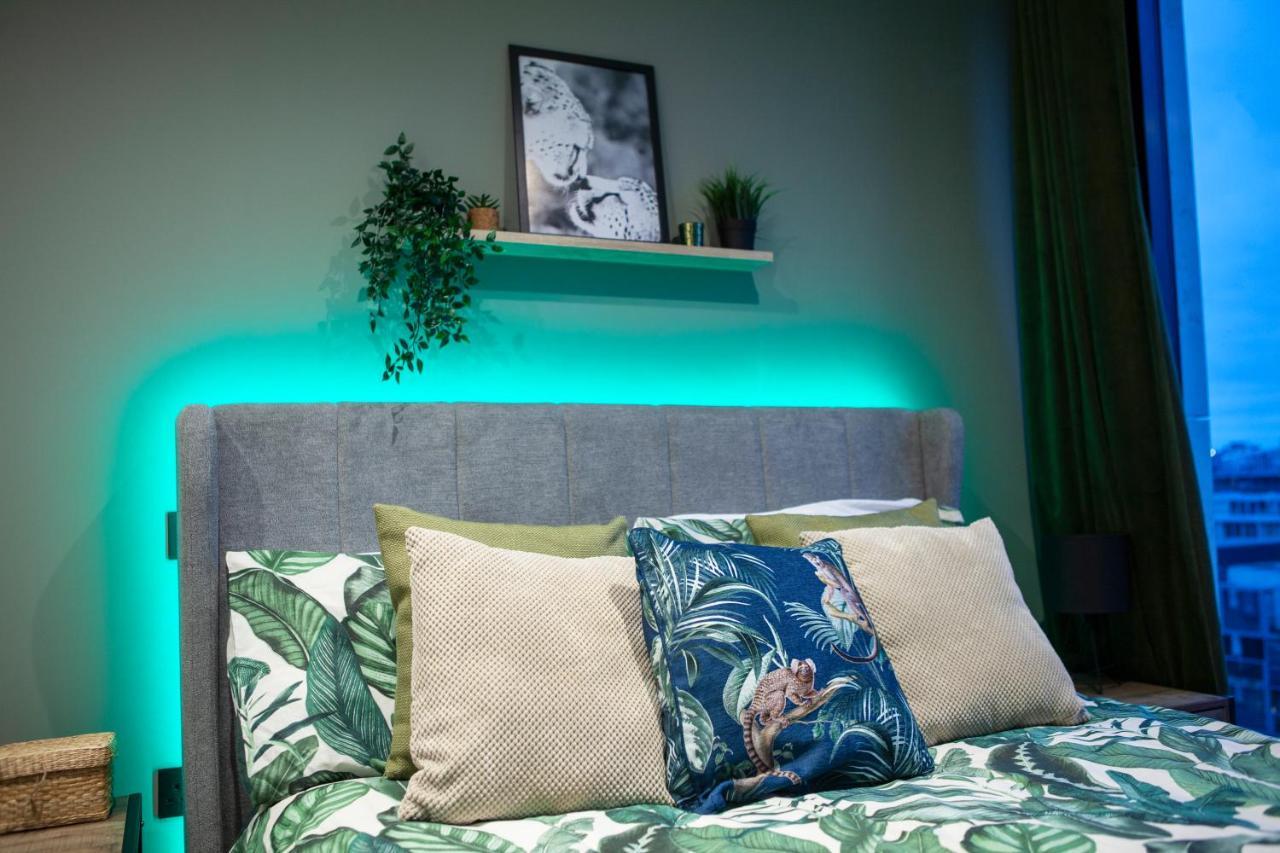 Castlefield Luxury Apartment Roof Garden Манчестър Екстериор снимка